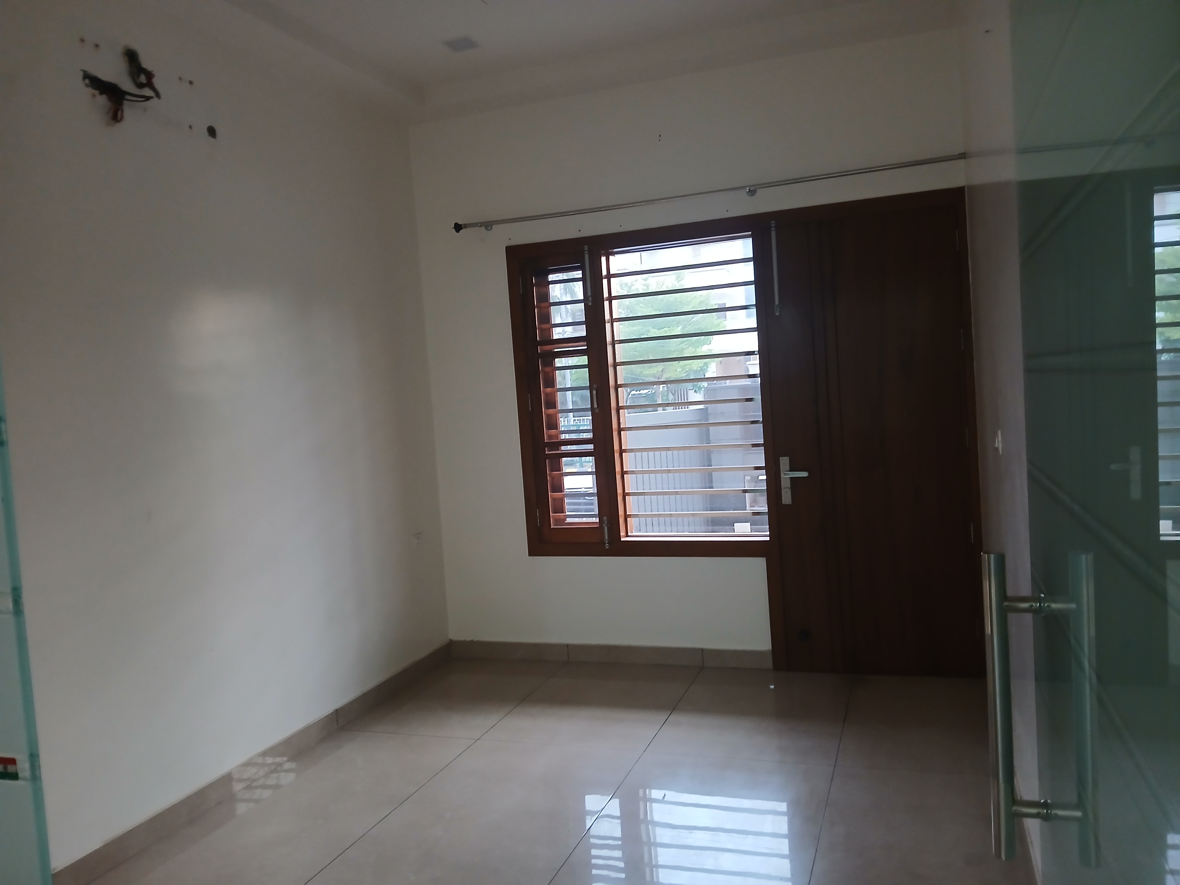 2.5 BHK + Pooja Room Builder Floor For Rent in Sector 9