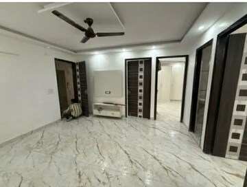 Bedroom in 2.5 BHK Builder Floor at Ramesh Nagar – for Rent