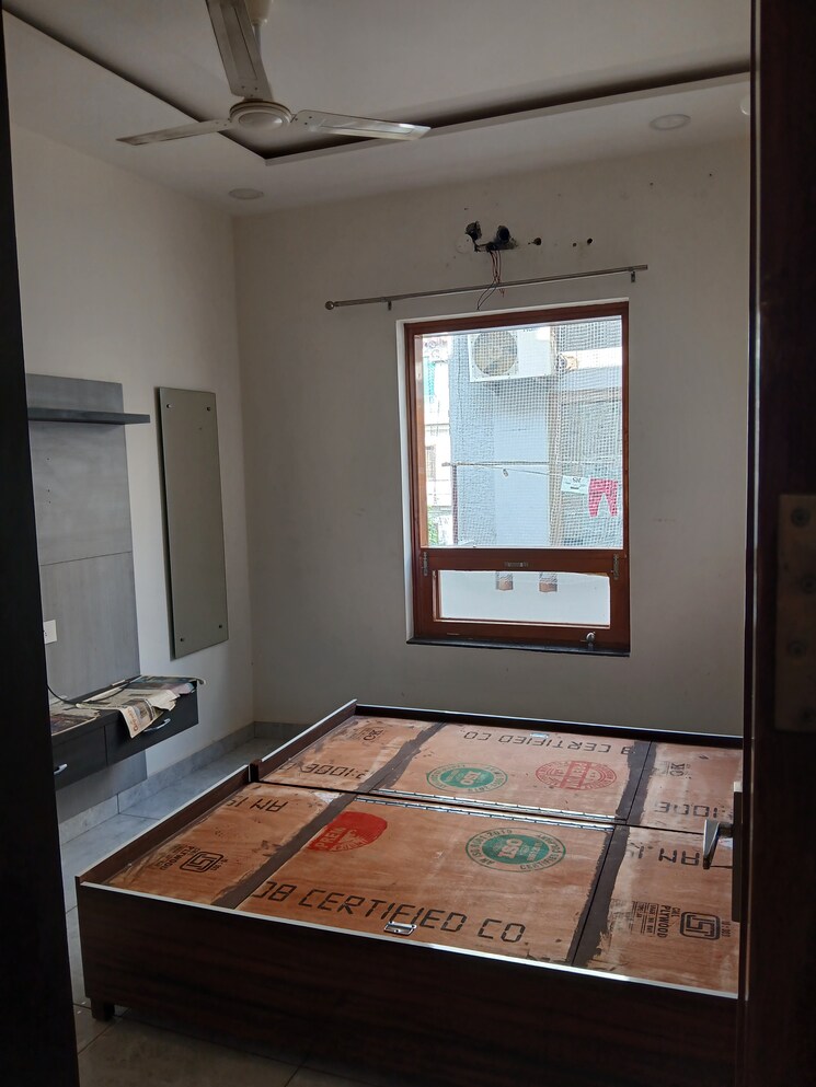 Kitchen, sector 9 2 Bedroom 200 Sq.Yd. Builder Floor In Sector 9 Hisar 9638955