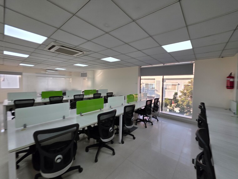 Team Area, madhapur Commercial Office Space 2000 Sq.Ft. In Madhapur Hyderabad 9638959