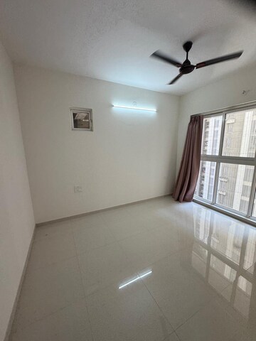 1 BHK Apartment For Rent in Lodha Amara, Kolshet Road