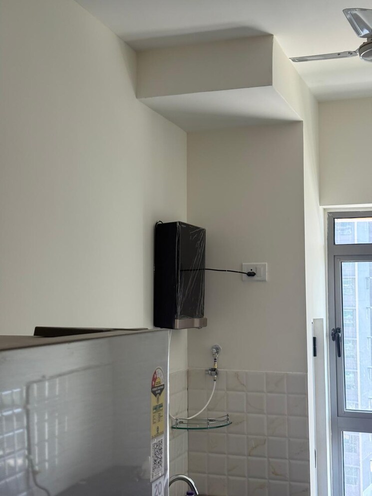 Kitchen, kalpataru-immensa 2 Bedroom 637 Sq.Ft. Apartment In Kolshet Road Thane 9638961