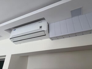 Furnished Amenities in 2 BHK Apartment at Kalpataru Immensa, Kolshet Road – for Rent