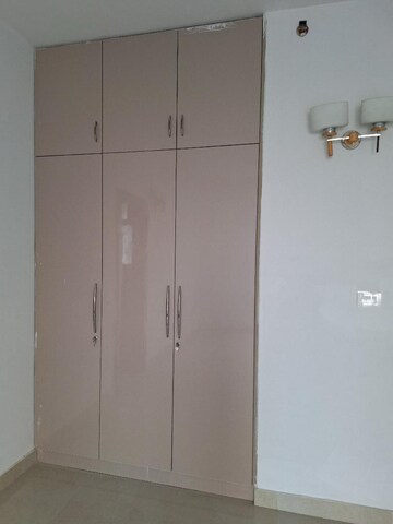 Furnished Amenities in 3.5 BHK Apartment at ATS Tourmaline, Sector 109 – for Rent