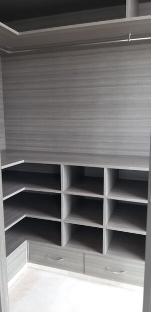  4 BHK Apartment at Bayview Terraces, Prabhadevi – for Rent