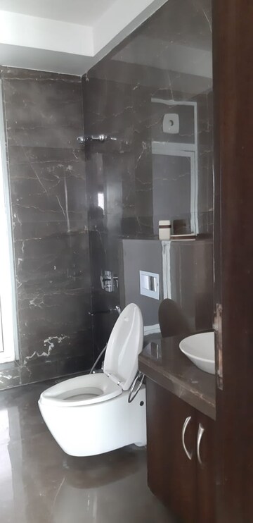 Bathroom in 4 BHK Apartment at Bayview Terraces, Prabhadevi – for Rent