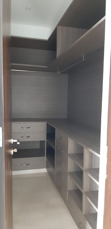  4 BHK Apartment at Bayview Terraces, Prabhadevi – for Rent