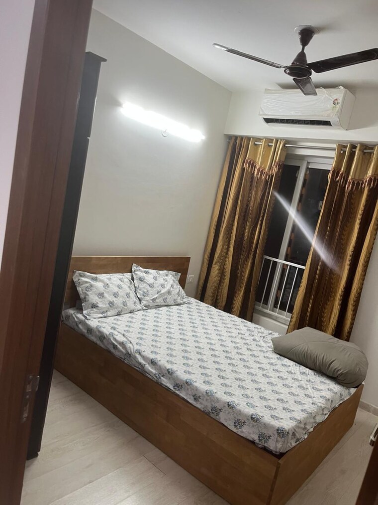 Bedroom, shapoorji-pallonji-joyville-gurgaon 2 Bedroom 915 Sq.Ft. Apartment In Sector 102a Gurgaon 9638994
