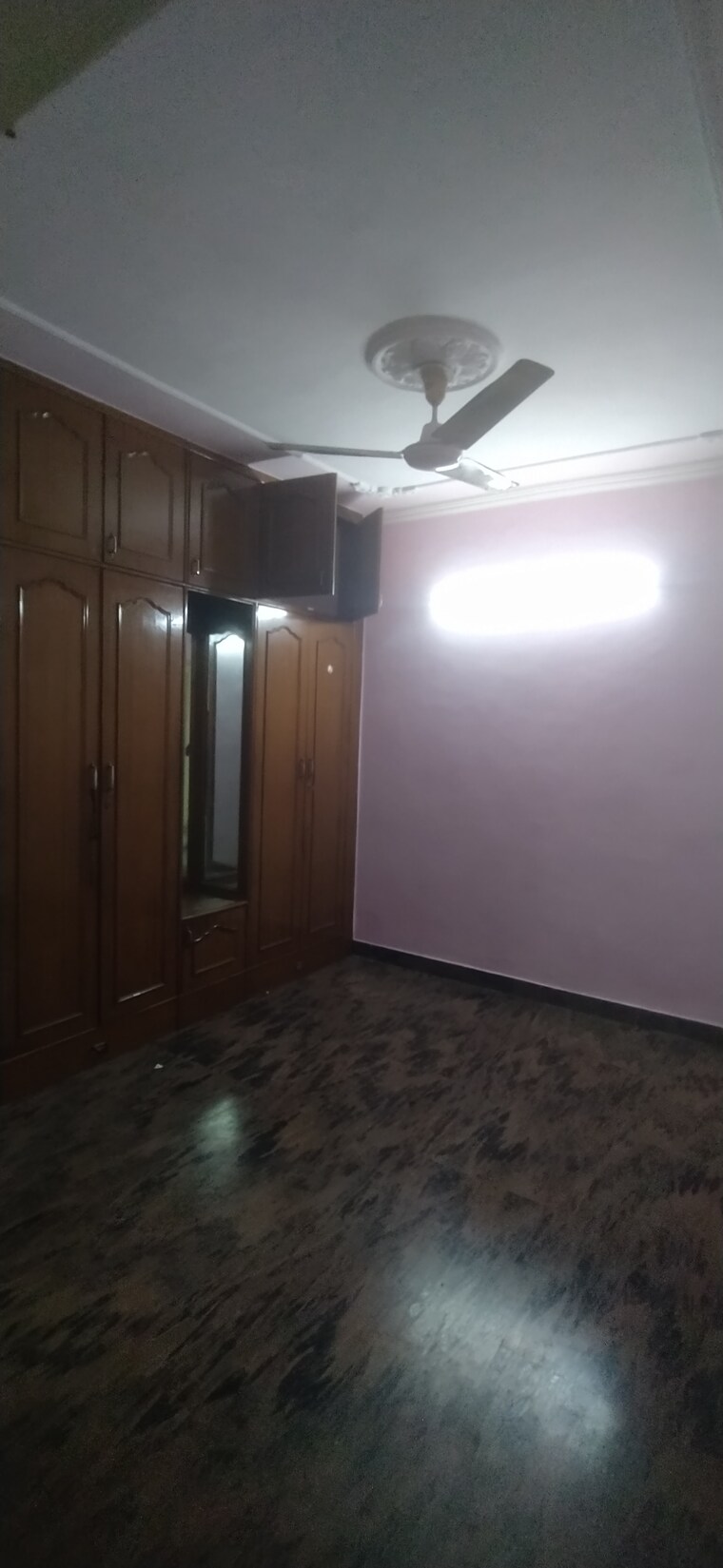 Room, khirki extension 2 Bedroom 750 Sq.Ft. Builder Floor In Khirki Extension Delhi 9639002