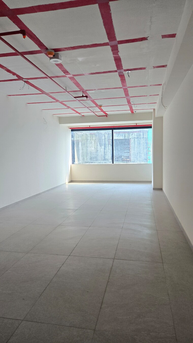 Room, bhoomi-9-business-bay Commercial Office Space 470 Sq.Ft. In Malad West Mumbai 9639006