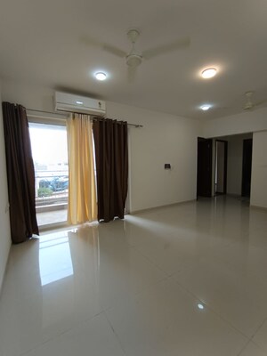 Room in 2 BHK Apartment at Shapoorji Pallonji Joyville Gurgaon, Sector 102a – for Rent