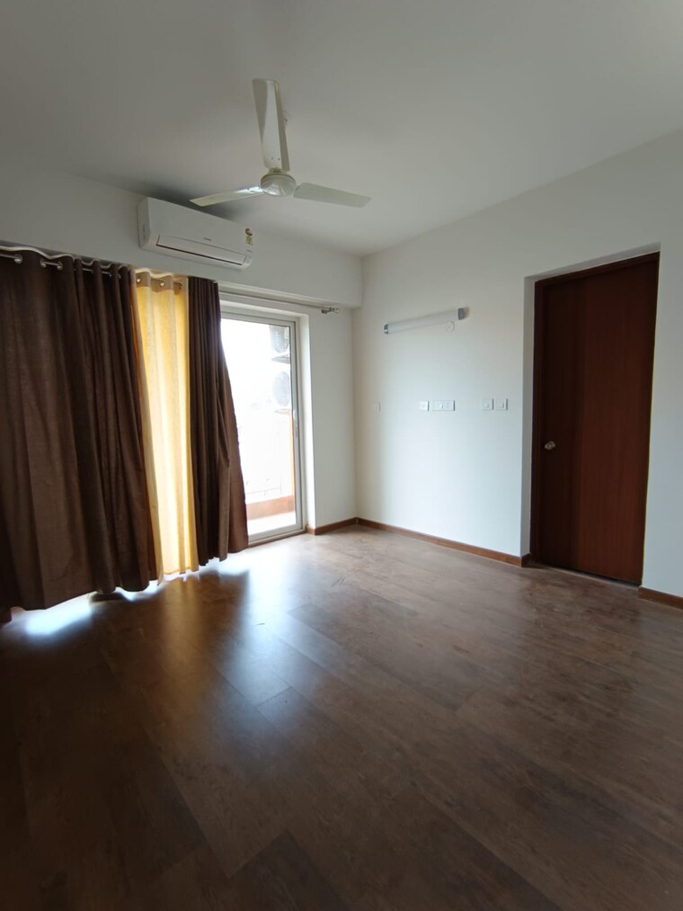 Room, shapoorji-pallonji-joyville-gurgaon 2 Bedroom 1215 Sq.Ft. Apartment In Sector 102a Gurgaon 9639008