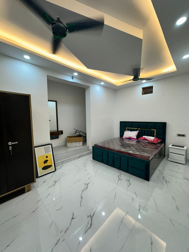Bedroom, ansal-plaza-sector-23 3 Bedroom 5500 Sq.Ft. Builder Floor In Sector 23 Gurgaon 9639026