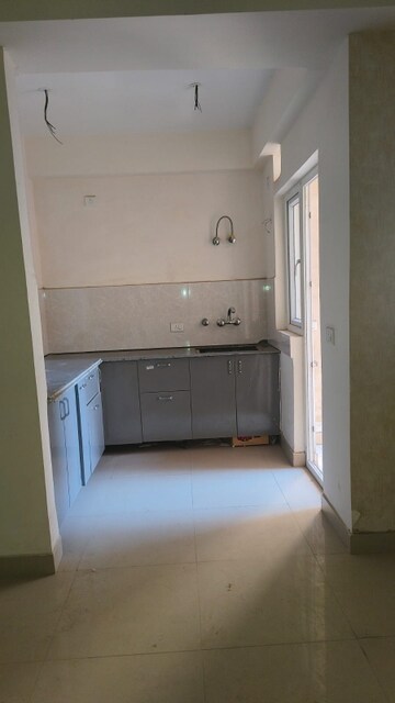 Furnished Amenities in 2 BHK Apartment at Gaur City 7th Avenue, Sector 4 Greater Noida – for Sale