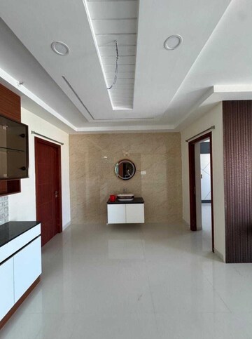 Room in 3 BHK Apartment at Bricks Cyberwoods, Osman Nagar – for Rent