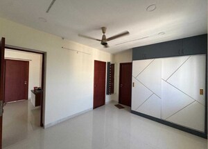 Room in 3 BHK Apartment at Bricks Cyberwoods, Osman Nagar – for Rent