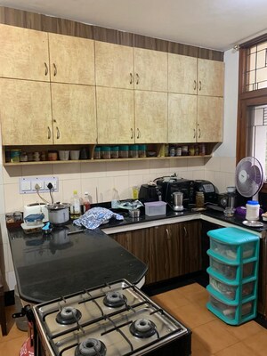 Team Area in 4 BHK Villa at RWA Residential Society Sector 46, Sector 46 – for Rent