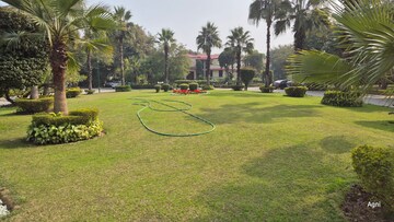 4 BHK Villa – Garden View at RWA Residential Society Sector 46, Sector 46 - for Rent