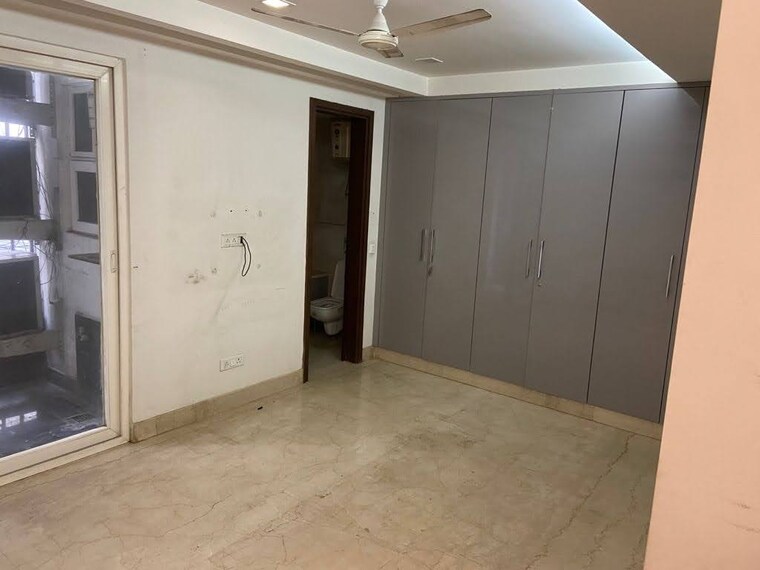 Master Bedroom, kalkaji 3 Bedroom 2000 Sq.Ft. Builder Floor In Kalkaji Delhi 9639113