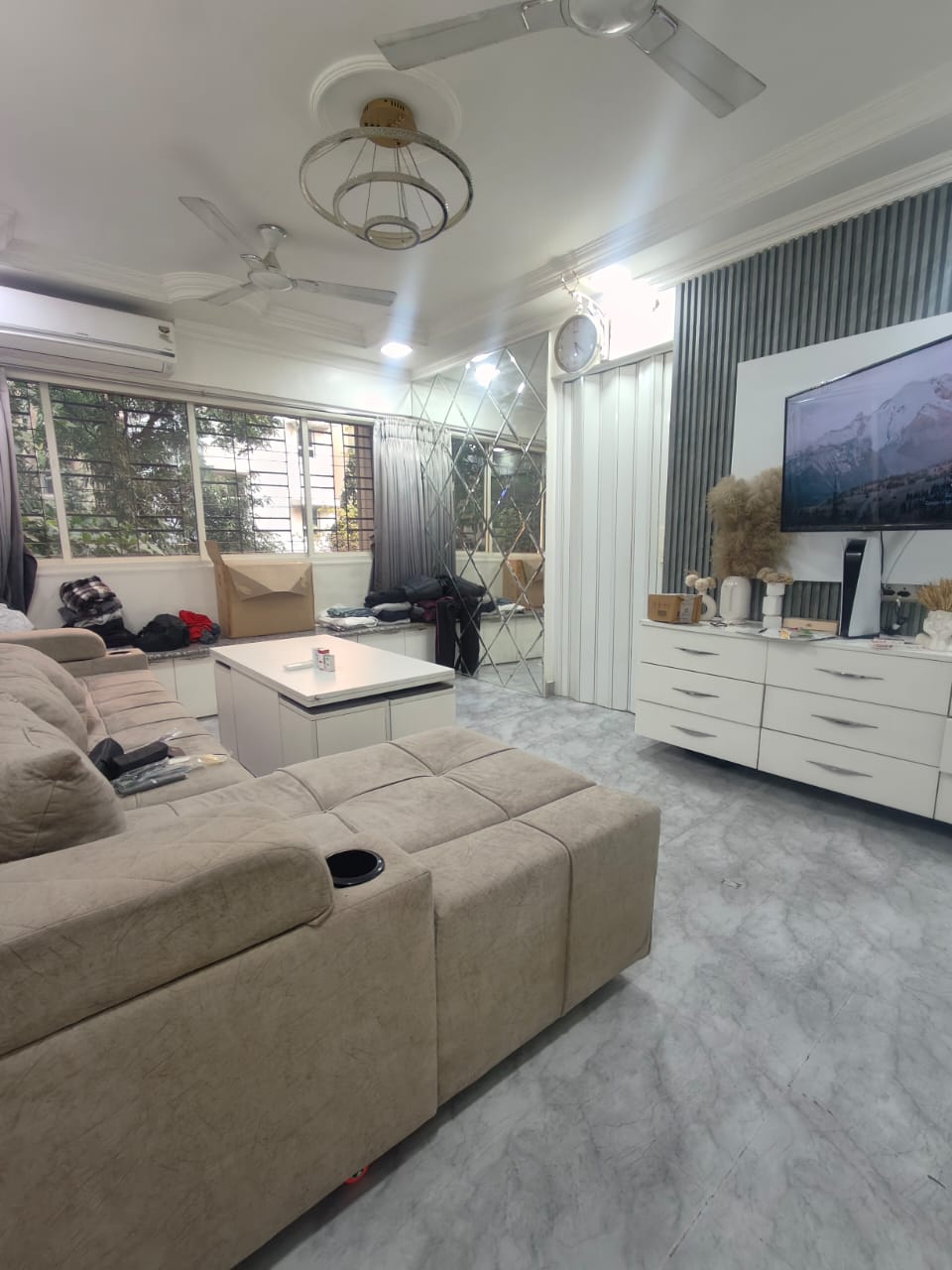 2 BHK + Study Room Apartment For Rent in Kiran Towers