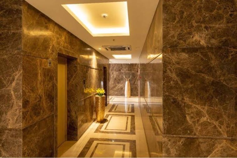 Living Room, dlf-regal-gardens 2.5 Bedroom 1535 Sq.Ft. Apartment In Sector 90 Gurgaon 9639147