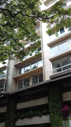 4 BHK + Servant Room Apartment For Sale in Brand Newbuilding