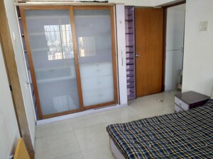 2 BHK Apartment For Rent in Galaxy Heights, Goregaon West