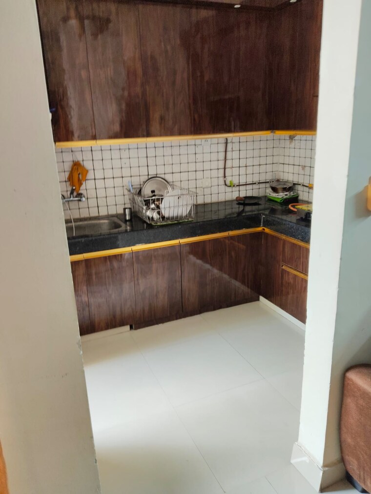 undefined, gaur-city-2-16th-avenue 2.5 Bedroom 1205 Sq.Ft. Apartment In Sector 16c Greater Noida Greater Noida 9639185