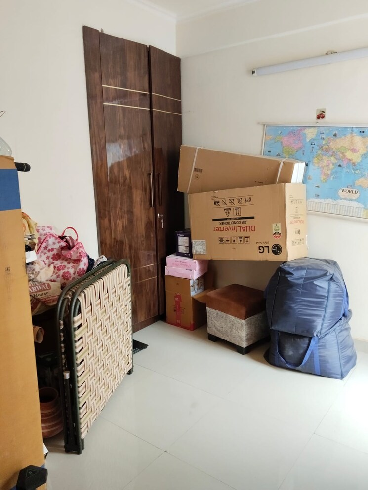 Living Room, gaur-city-2-16th-avenue 2.5 Bedroom 1205 Sq.Ft. Apartment In Sector 16c Greater Noida Greater Noida 9639185