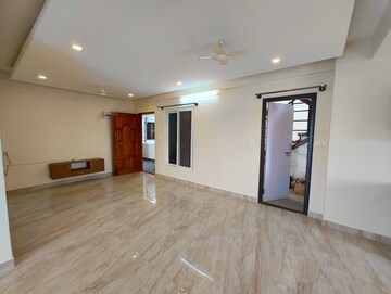 Room in 2 BHK Builder Floor at Shree Lakshmi Grand, Koramangala – for Rent