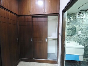 Furnished Amenities in 5 BHK Independent House at Jubilee Hills – for Rent