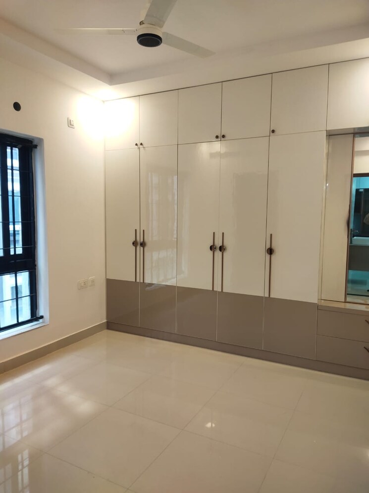 Room, kompally 3 Bedroom 1927 Sq.Ft. Apartment In Kompally Hyderabad 9639234