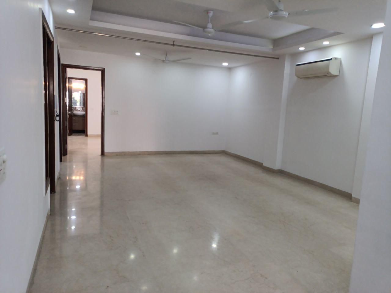 4 BHK Independent House For Rent in Nizamuddin East
