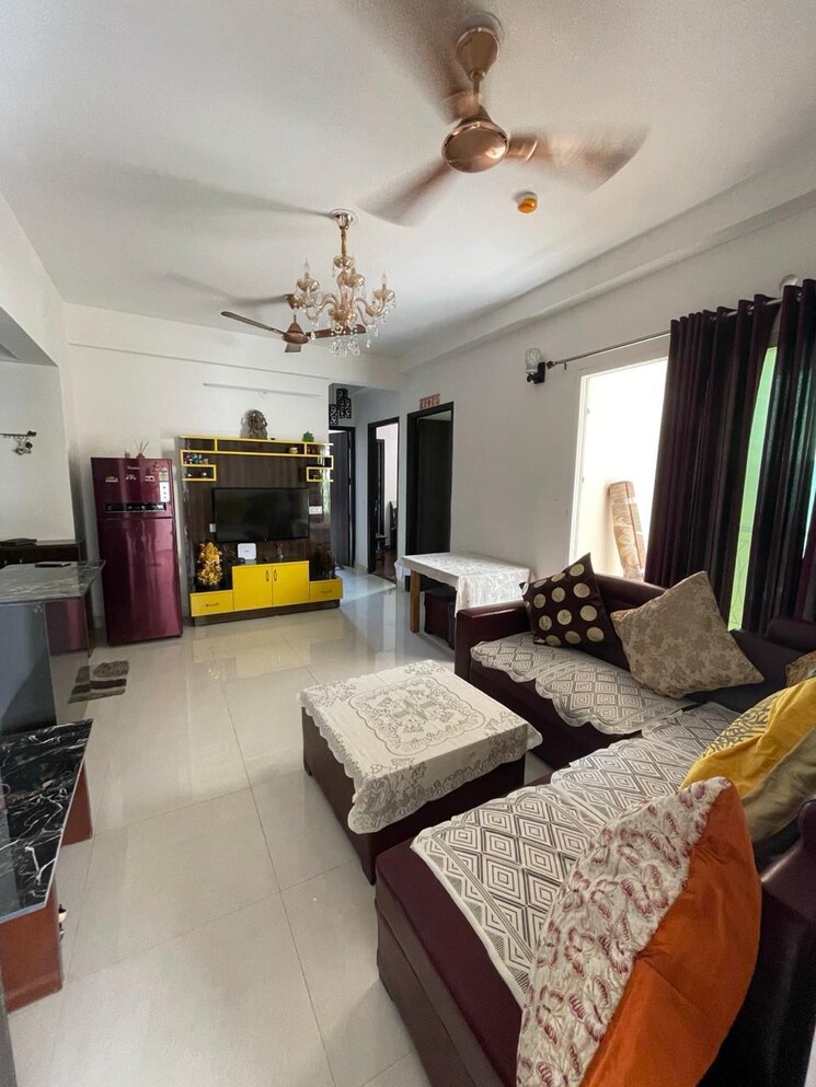 Living Room, apex-golf-avenue 2.5 Bedroom 1137 Sq.Ft. Apartment In Sector 1 Greater Noida Greater Noida 9639251