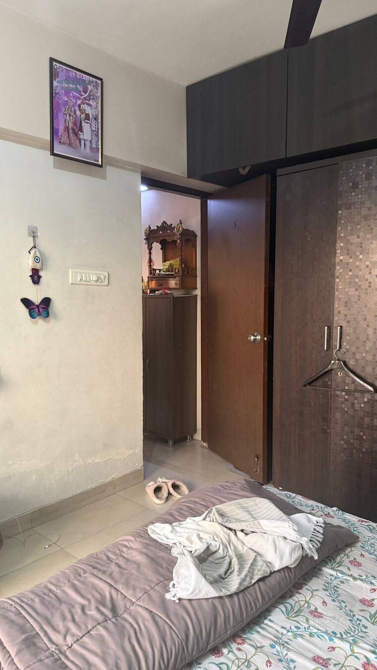Room, conwood-astoria 1 Bedroom 645 Sq.Ft. Apartment In Goregaon East Mumbai 9639267