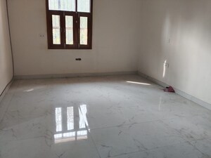 Room in 2 BHK Independent House at Sector 92 – for Rent