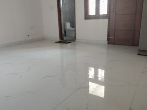 Room in 2 BHK Independent House at Sector 92 – for Rent