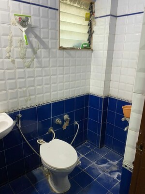 Bathroom in 2 BHK Apartment at Satellite – for Rent