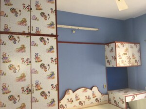 Furnished Amenities in 2 BHK Apartment at Satellite – for Rent