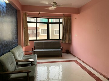 Living Room in 2 BHK Apartment at Satellite – for Rent