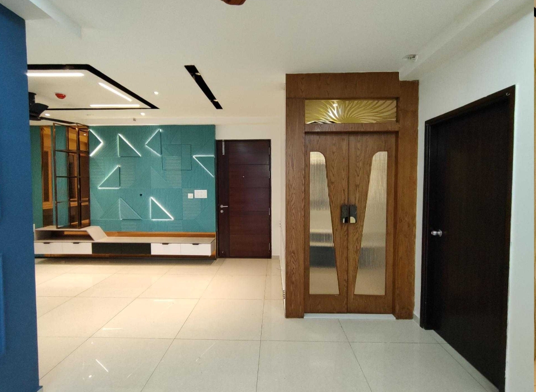 2 BHK + Pooja Room Apartment For Sale in Marina Skies