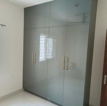 Room in 2 BHK Apartment at My Home Sayuk, Tellapur – for Rent