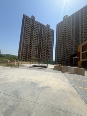 2 BHK Apartment – Exterior View View at Vaishnodevi Circle - for Rent