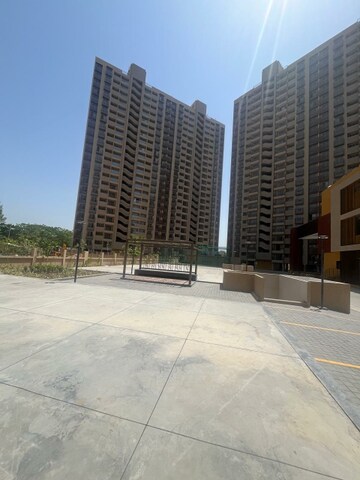 2 BHK Apartment – Exterior View View at Vaishnodevi Circle - for Rent