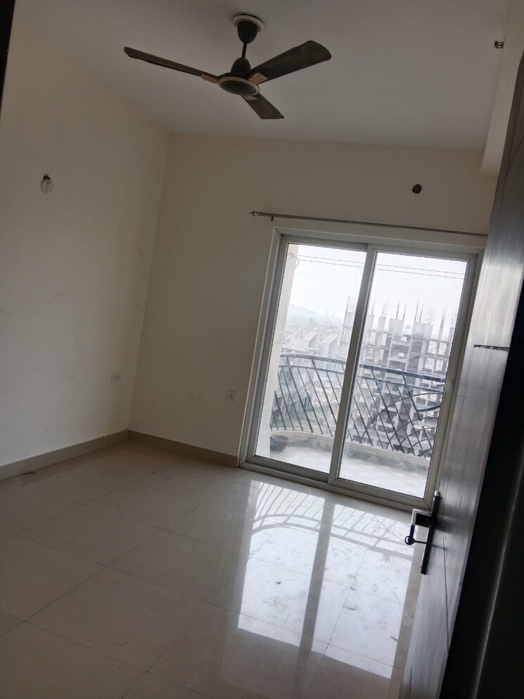 Room, jm-florence 2 Bedroom 1060 Sq.Ft. Apartment In Tech Zone 4 Greater Noida Greater Noida 9639329