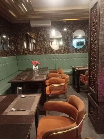  Shop For Rent in Kristi Villa, Chinar Park