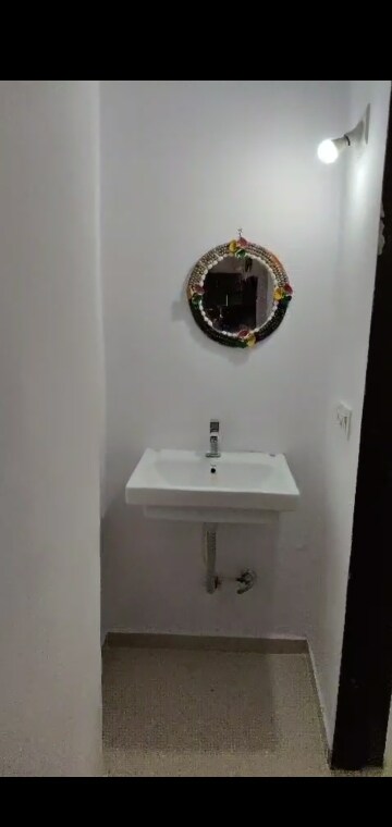 Bathroom in 2 BHK Apartment at Vaishnodevi Circle – for Rent