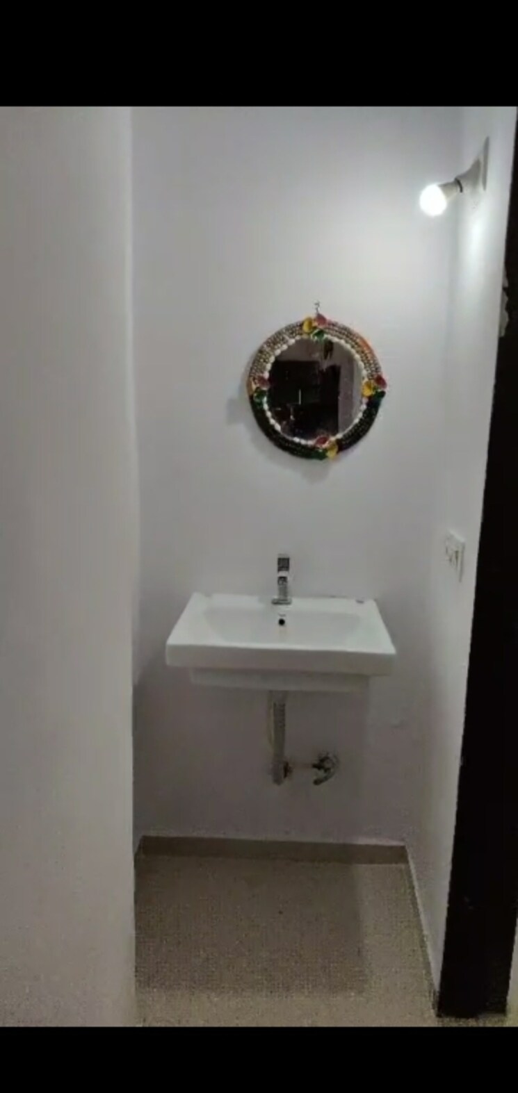 Bathroom, vaishnodevi circle 2 Bedroom 1260 Sq.Ft. Apartment In Vaishnodevi Circle Ahmedabad 9639366