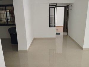 Room in 2 BHK Apartment at Unique Legacy, Keshav Nagar – for Rent