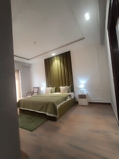 3.5 BHK + Study Room Apartment For Sale in Ved Vyas Puri -Phase 2